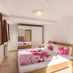 Apartament Marina