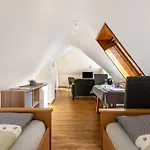 Marina Apartament *